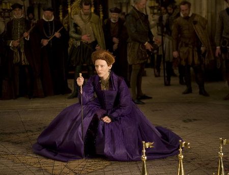 《伊丽莎白2:黄金时代》:英女王的统治与情感